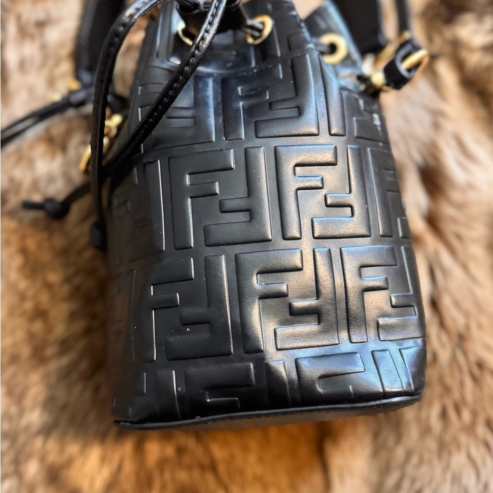 Fendi mon tressor bag - Picture 6 of 6